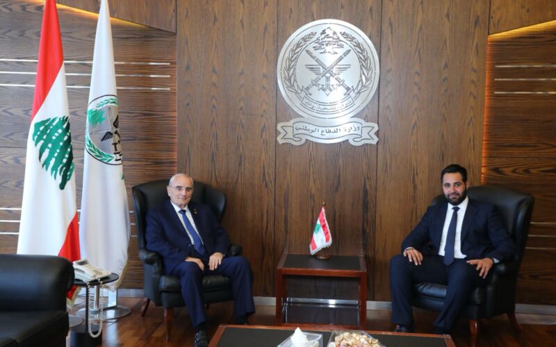 مجموعة من اللقاءات لوزير الدفاع دعا خلالها الدول الراعية لاتفاق وقف النار لردع العدو الاسرائيلي عن انتهاكاته واعتداءاته على السيادة اللبنانية