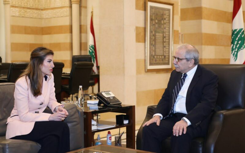 استقبل رئيس مجلس الوزراء نواف سلام نائبة المبعوث الأميركي الى الشرق الأوسط السيدة مورغان اورتيغوس، ترافقها نائبة مساعد وزير الخارجية لشؤون الشرق الأدنى وسوريا نتاشا فرانشيسكي إضافة الى السفيرة الأميركية في لبنان السيدة ليزا جونسون، ووفد مرافق