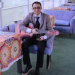 اكرم الكراني يواصل تقديم برنامج اذاعي وبث اللايفات الشهيرة…